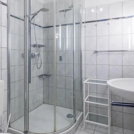 Suennslag 007 公寓 *